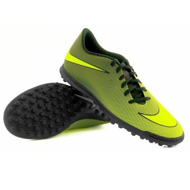 chaussures de football Crampon Bravata Ii Tf Nike 844437 super sport tunisie