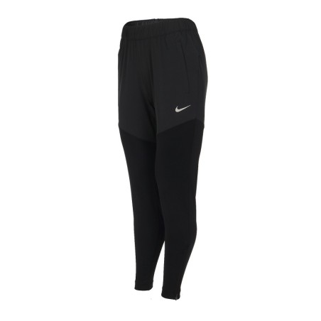 Nike DRI-FIT Essential