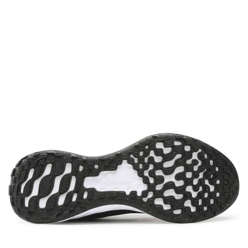 Nike Revolution 6 NN