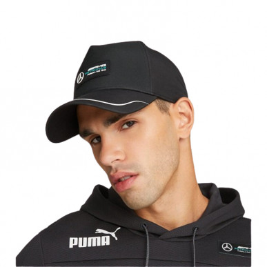 PUMA Mercedes AMG Petronas Motorsport 024485-01