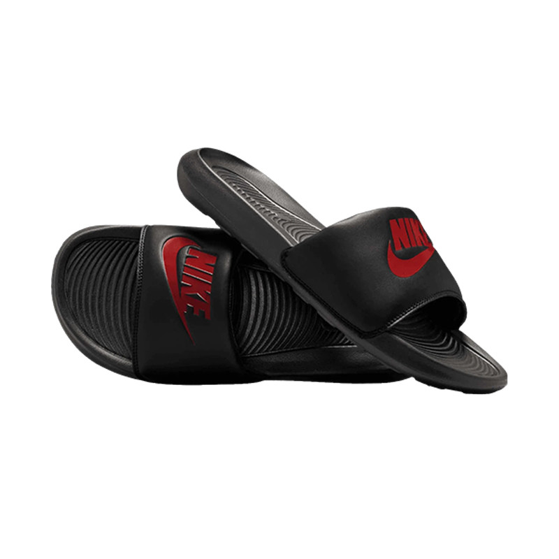 Nike Victori One