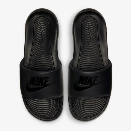 NIKE VICTORI ONE