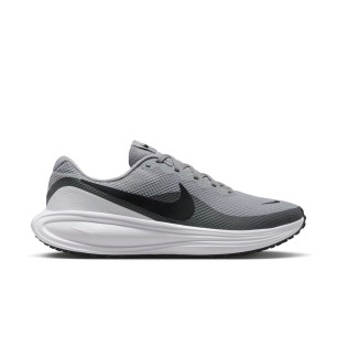 NIKE REVOLUTION 8