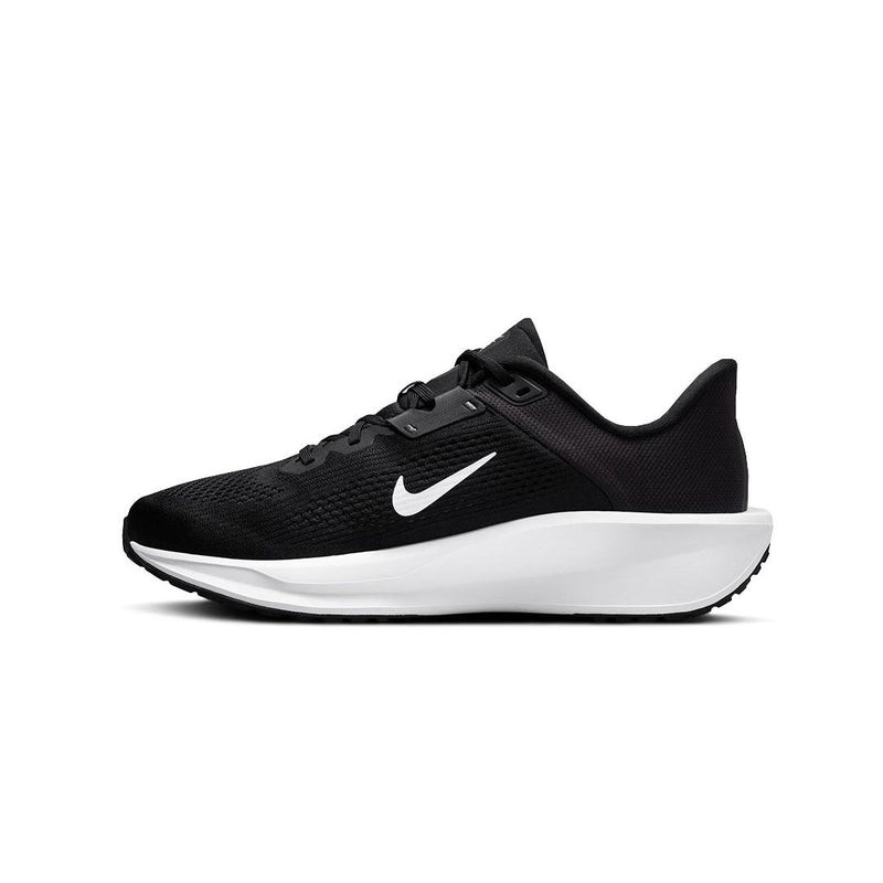 NIKE QUEST 6