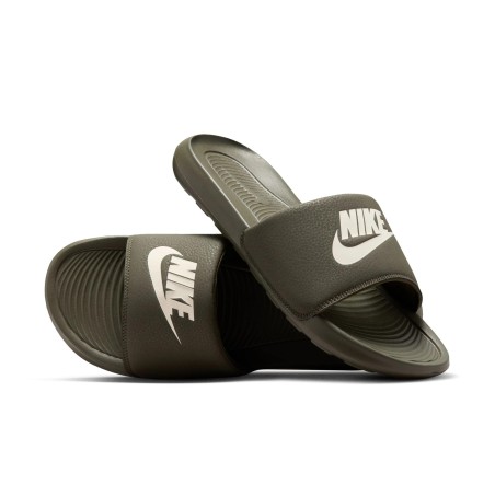 NIKE VICTORI ONE