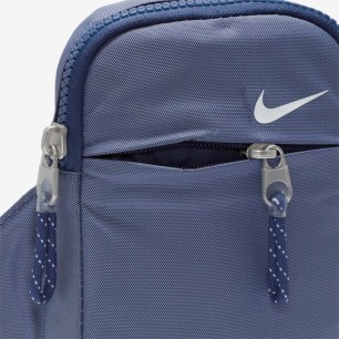 Nike  Sportswear Essentials Hip Pack